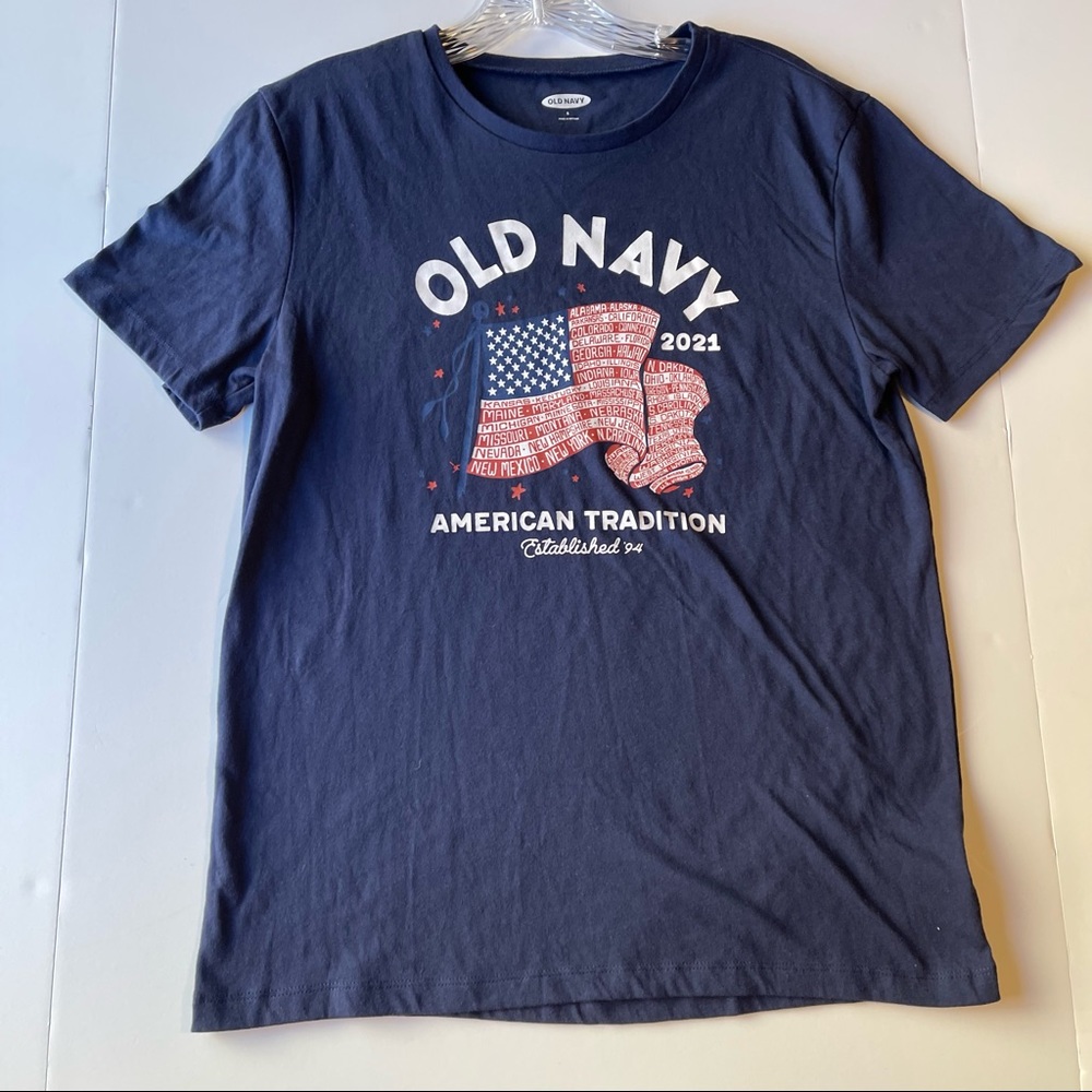 Old Navy American flag 🇺🇸 2021